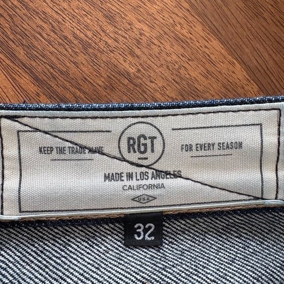 Rogue Territory Selvedge Blue Jeans - Picture 9 of 12